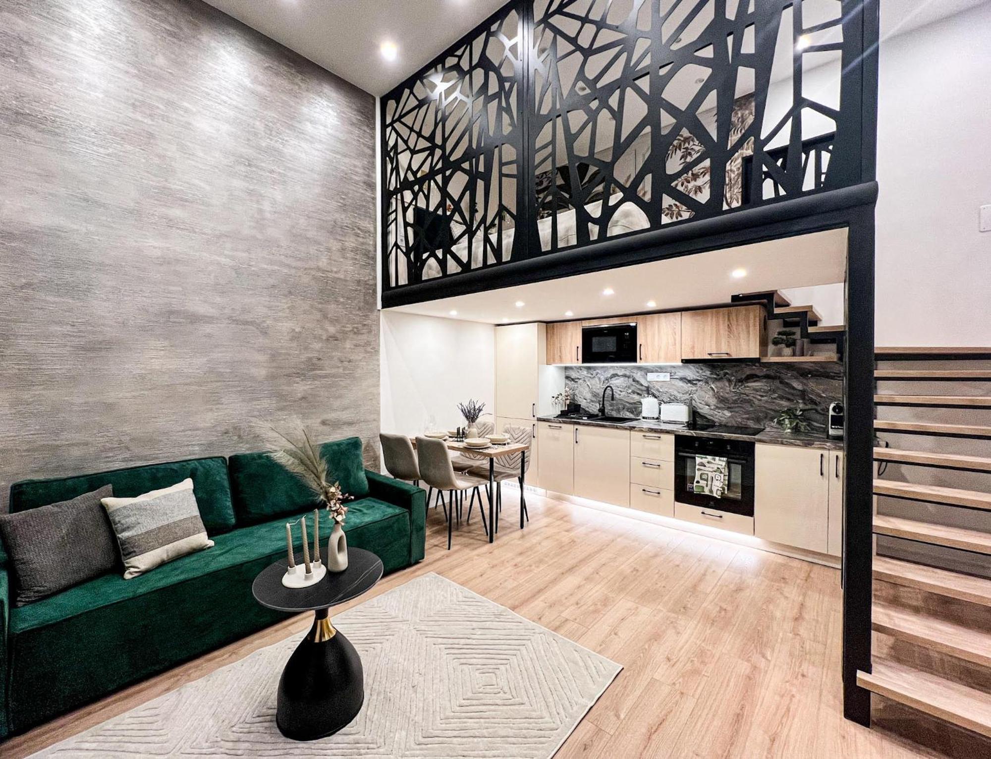 Apartment Opera Z39 *